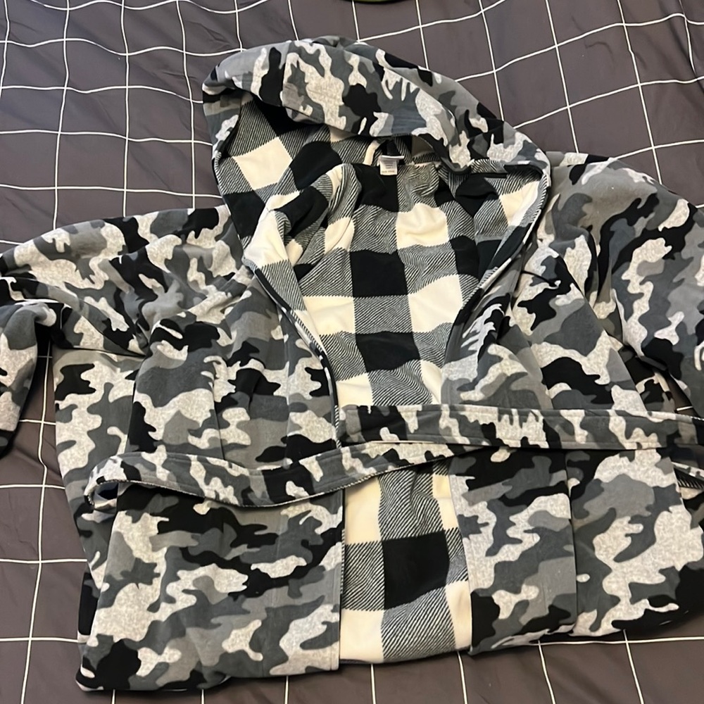 Kids reversible robe